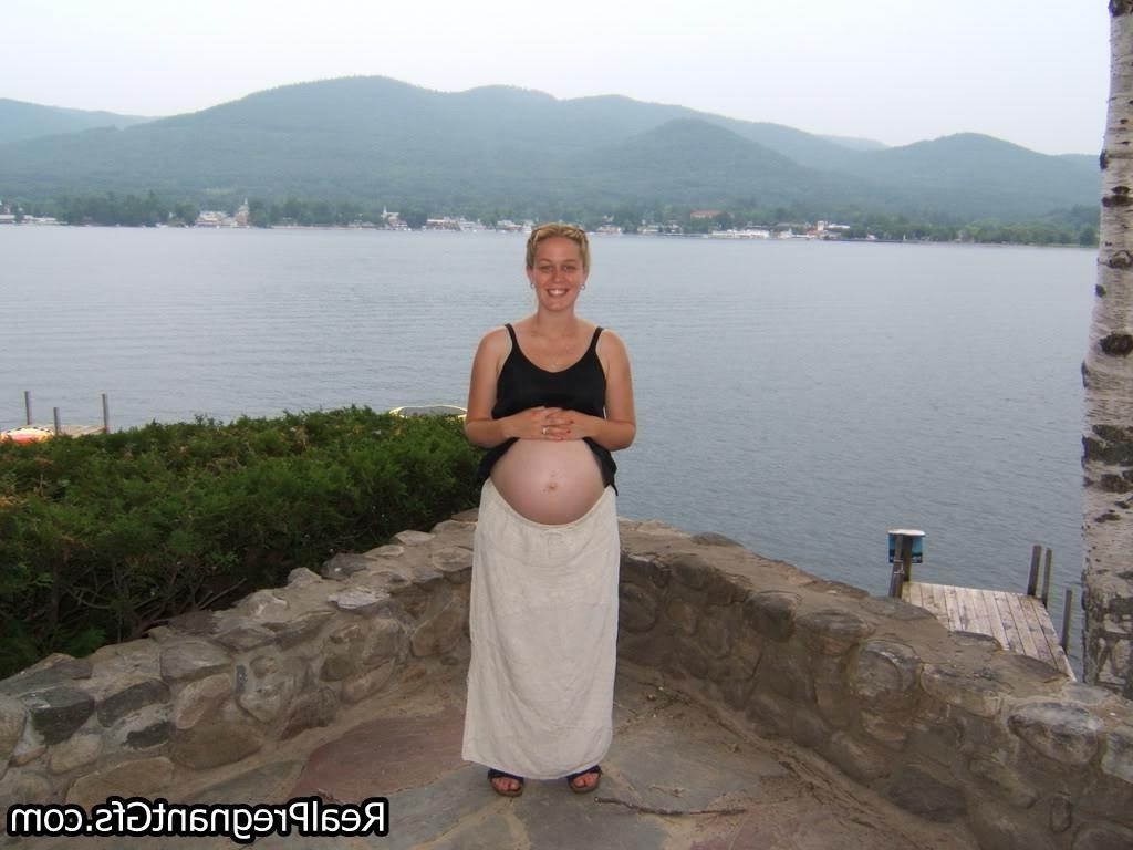 16P Amateur preggo girlfriends
