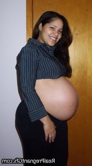 16P Amateur preggo girlfriends
