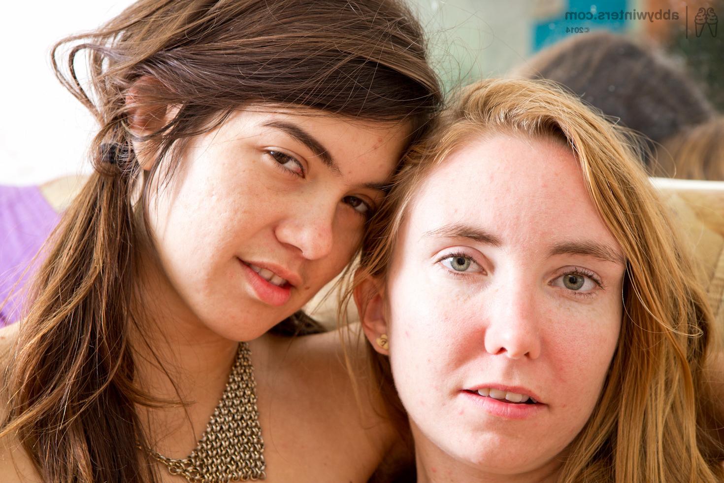 15P Hairy pussy lesbians