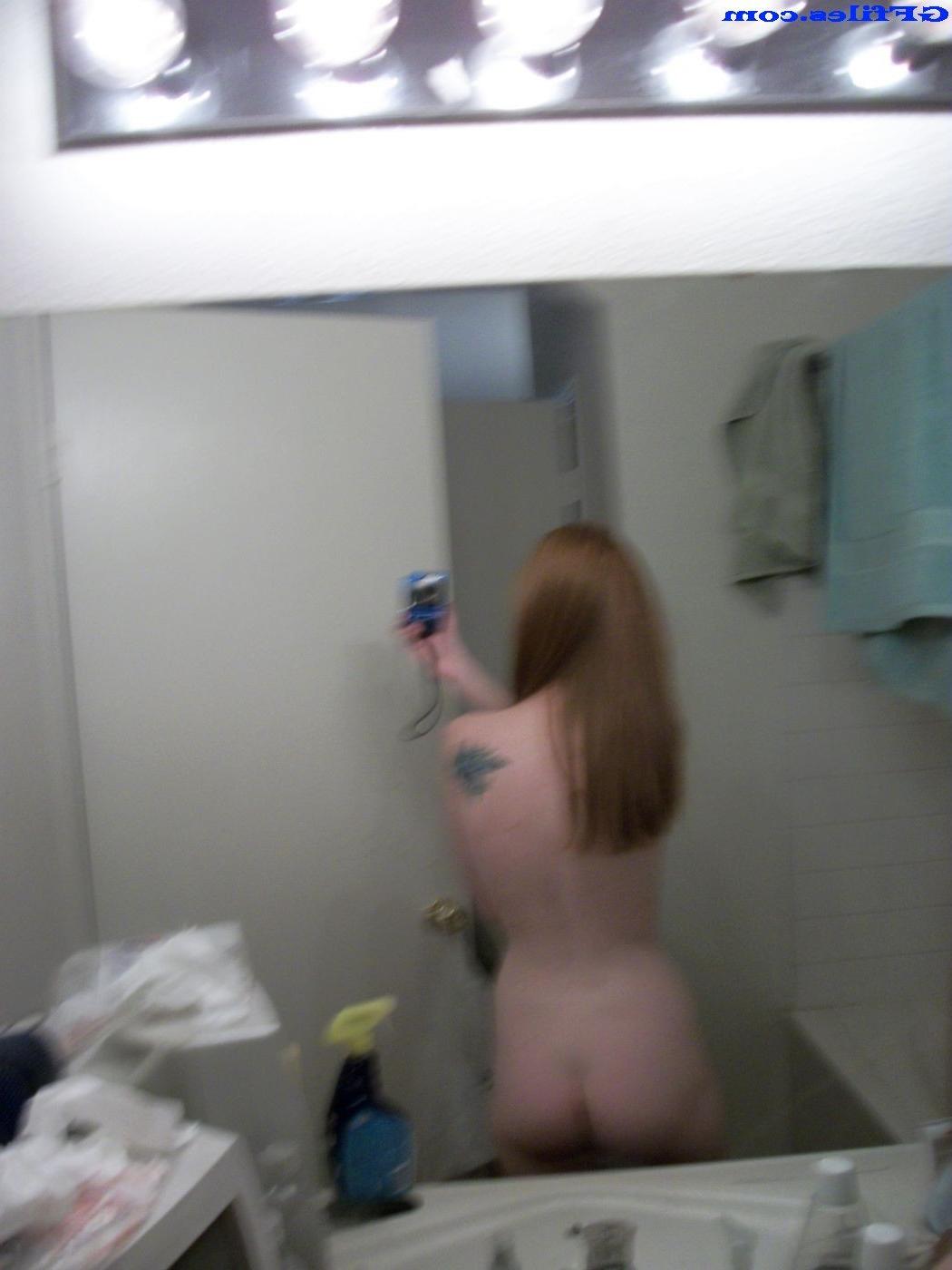 16P Amateur homemade redhead teen mirror selfshots