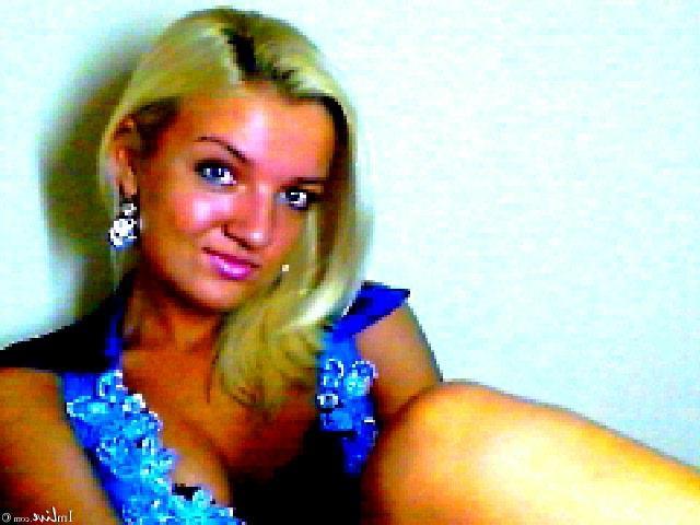12P Live Sex Chat with hot cam girls  Chat for free and enjoy free sex videos of the