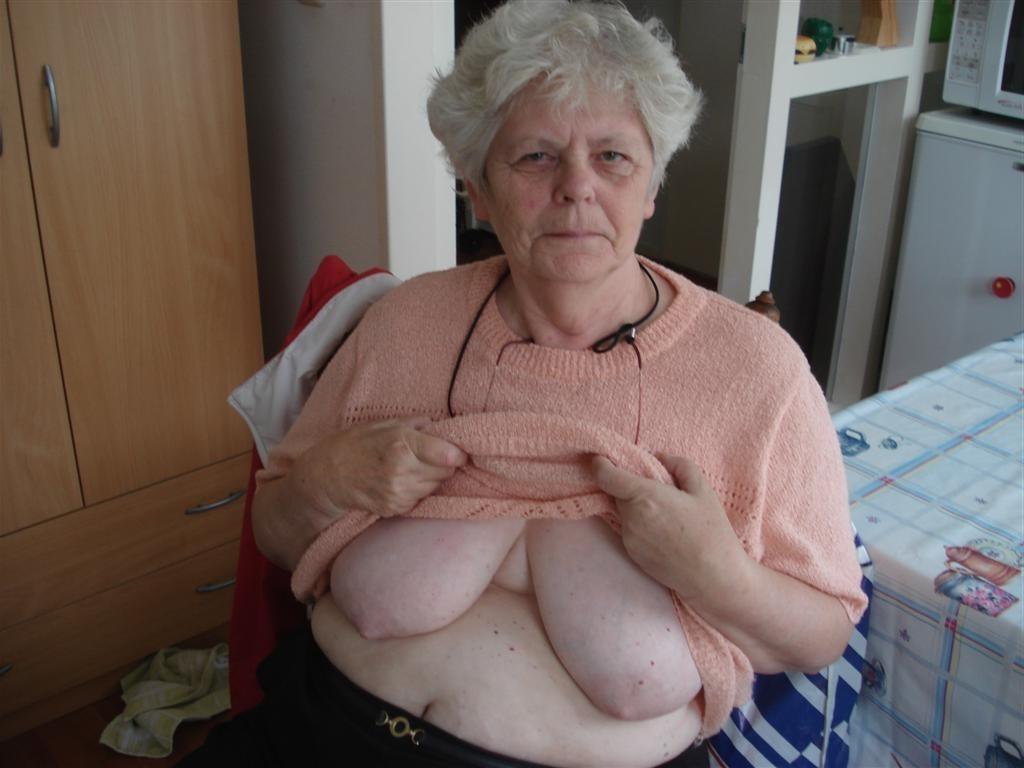 11P Nasty grannies