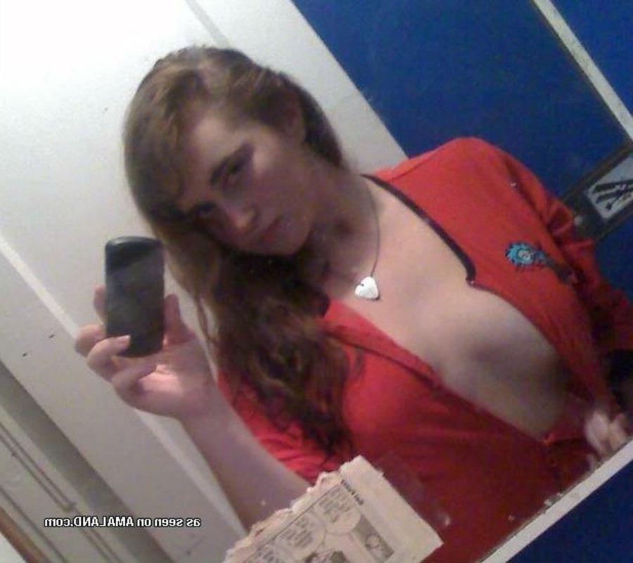 10P Compilation of amateur chubby babes teasing their bfs on cam
