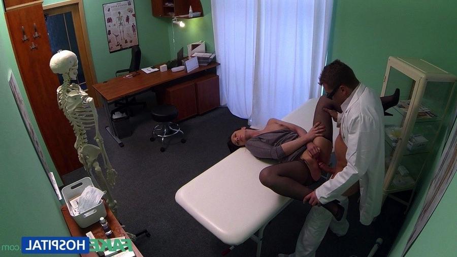 12P Brunette turns a massage tool into a sex toy