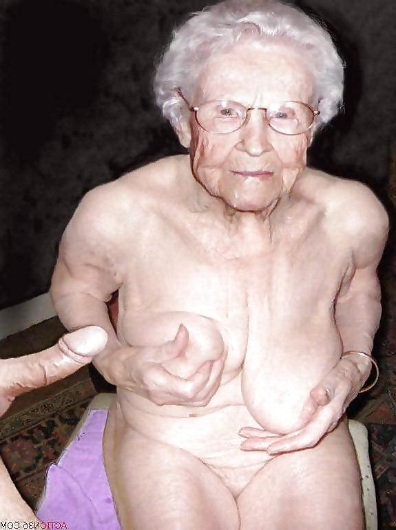10P Old Granny