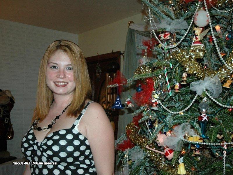 10P Kinky chubby wild amateur girlfriend posing on cam