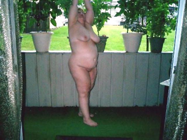 16P Fat granny