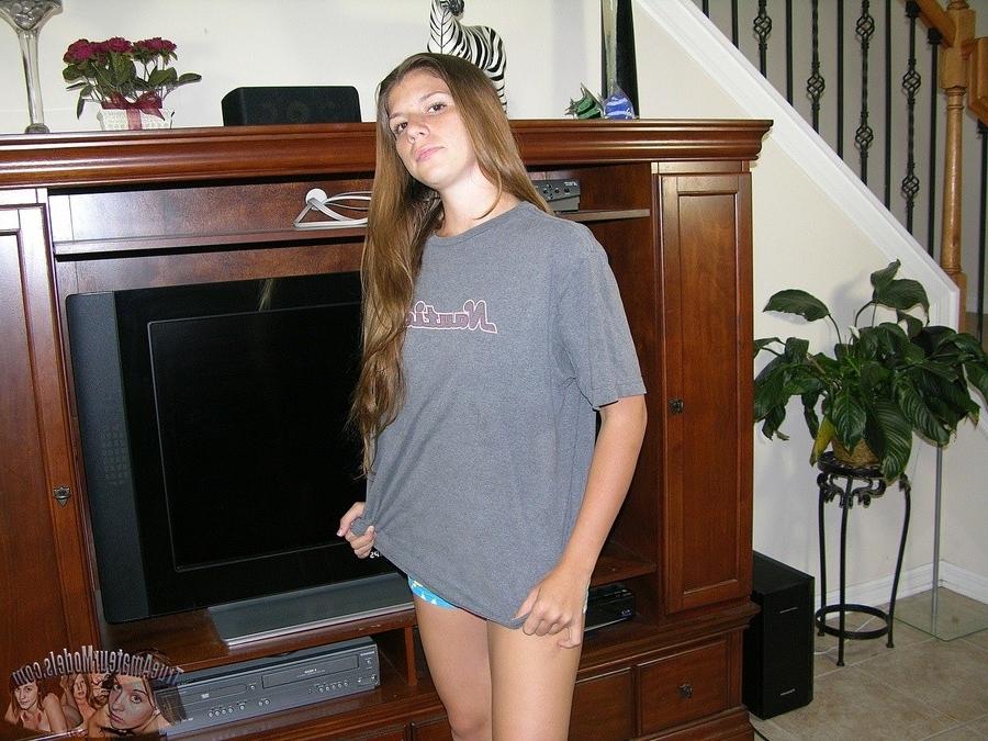 14P Cute amateur teenager with freckles modeling nude