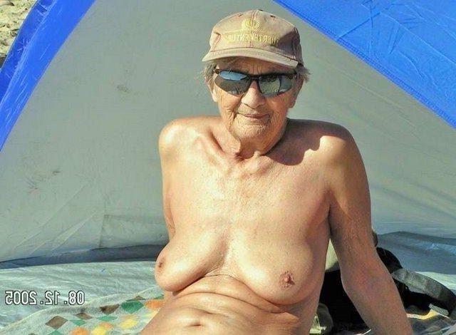 14P Old granny