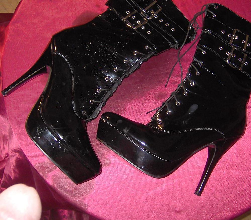 16P Shoe Cum