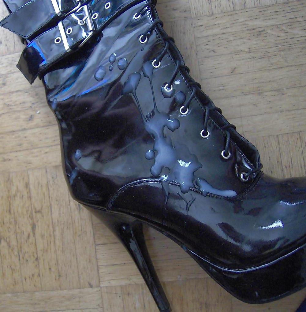 16P Shoe Cum