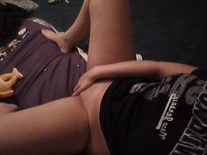 15P Self shot gfs are posing for the camera gallery 3