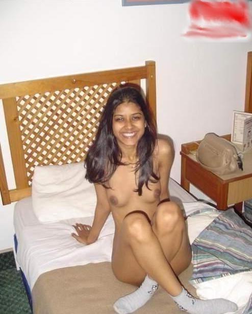 15P Indian Gfs posing and fucking for the camera