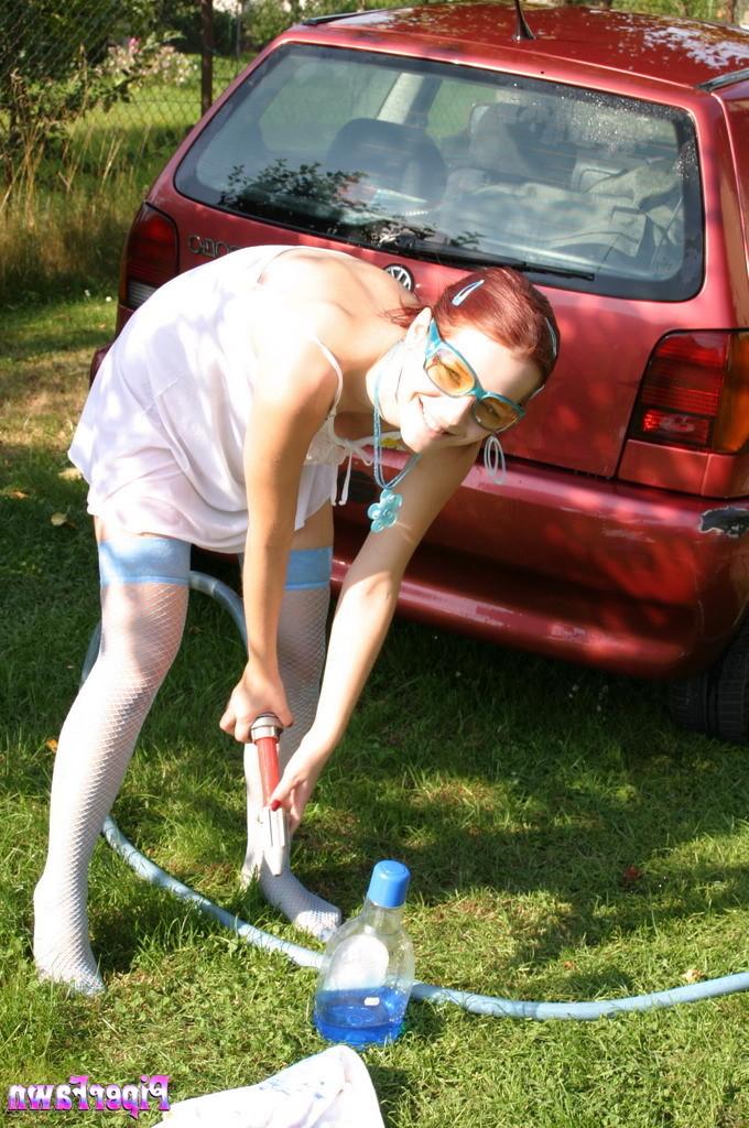 15P Teen has fun washing car