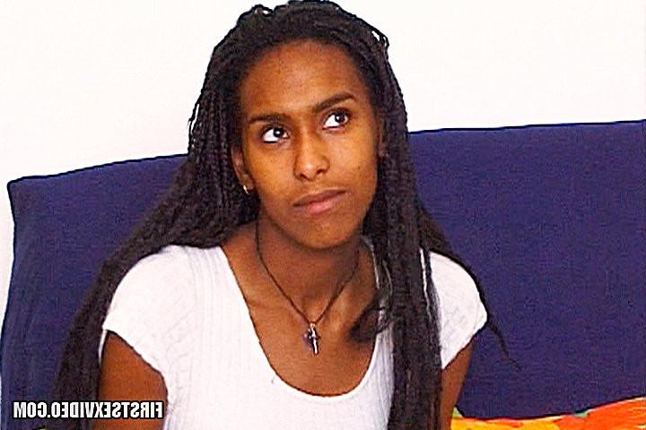 15P Porn newbie Betina doing nasty stuff on this dirty film