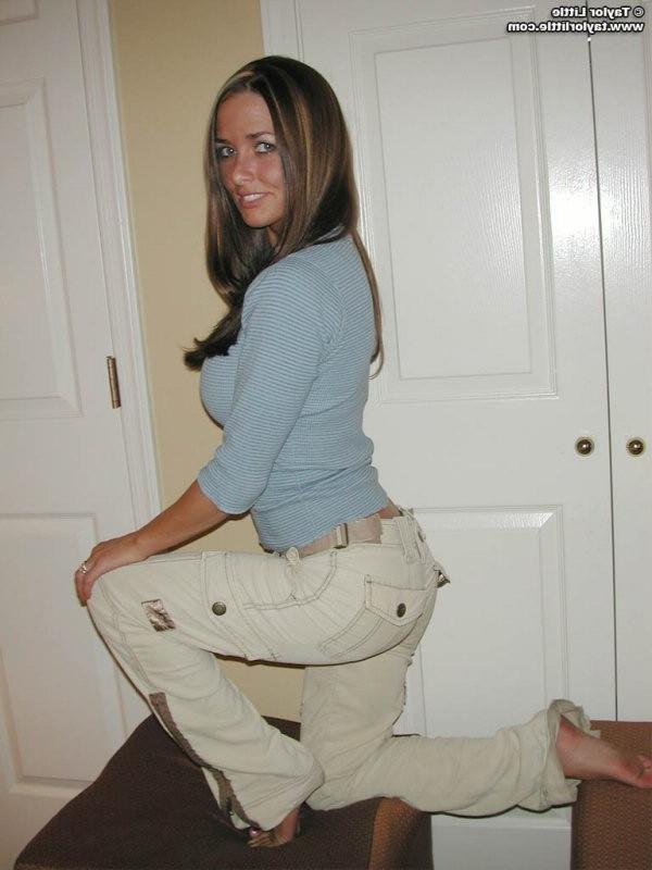 15P Taylor loves to show off her hot ass and huge boobs