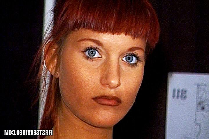 15P Euro Babe First Sex Pics