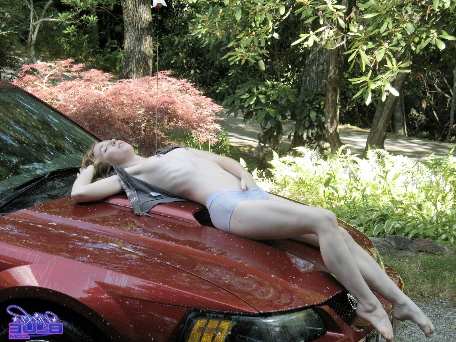 15P I am washing my Old Car. It is a 04 Red Mustang