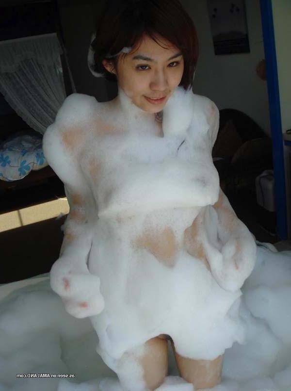 15P Blowjob inside a car