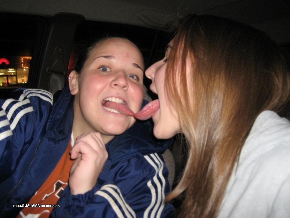 15P Candid amateur 18 year old GFs from around town