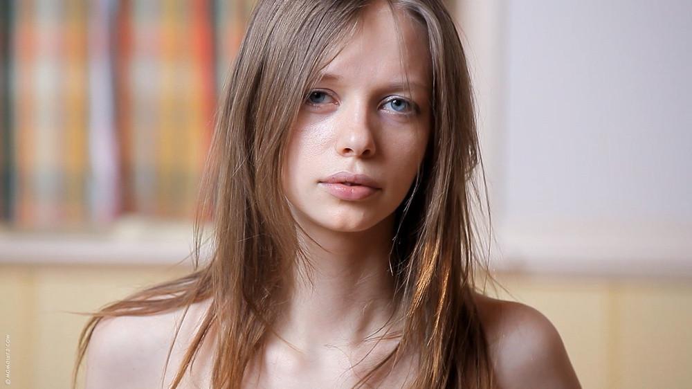 15P Hot horny teen model fingers her twat