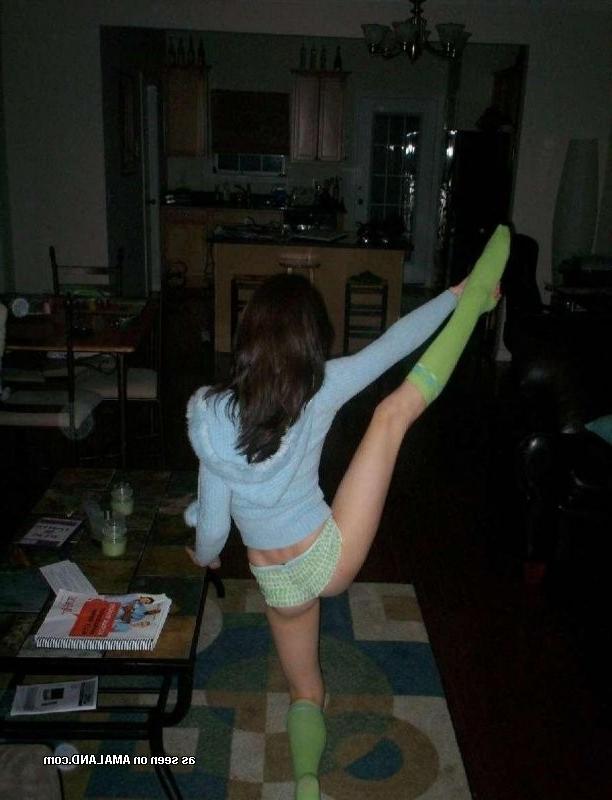 15P Candid uninhibited amateur 18 year old girlfriends