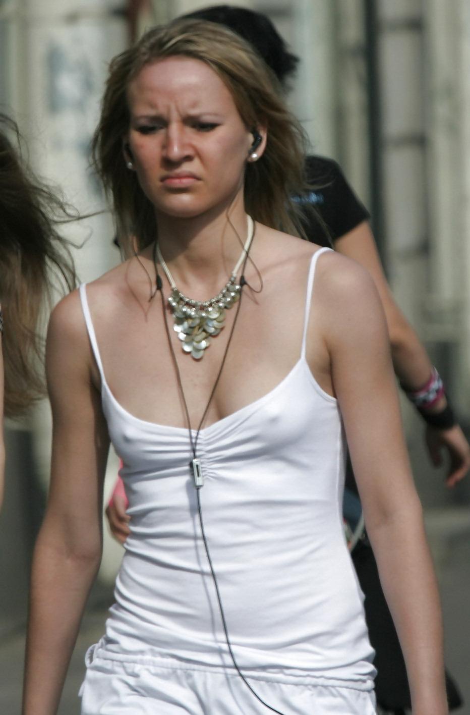 14P Braless 7