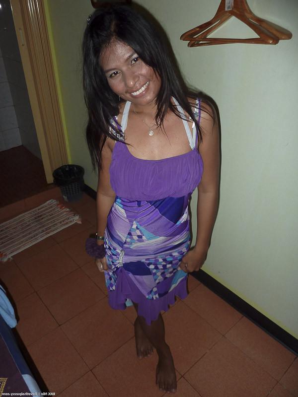 15P Bangkok Street Whores Picked Up And Exposed For Sex Tourist Klaus Asian Sluts