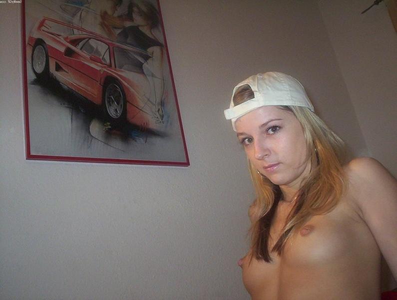 12P Naughty Amateur girls strip for the camera