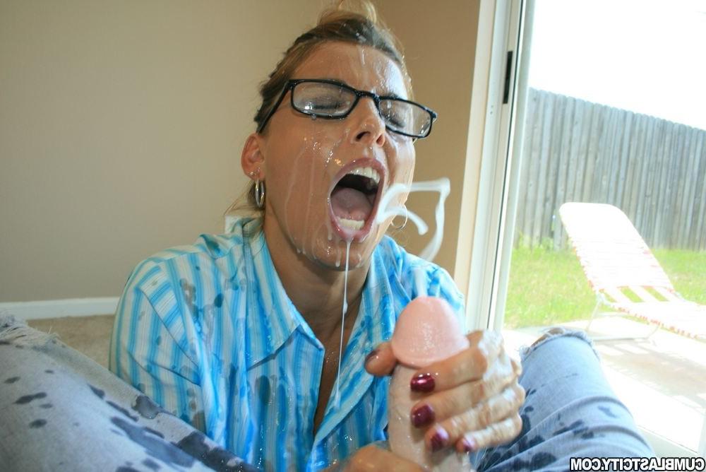12P Milf Stacie Starr stops over Jimmys house to comfirm all the rum