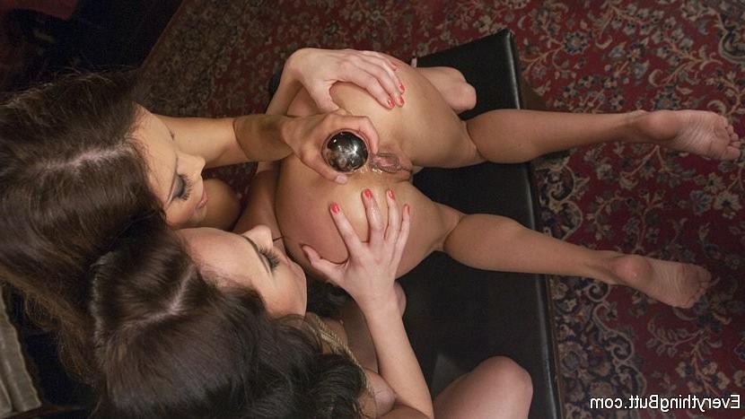19P Bianca Breeze and Lily Lane get ass toyed by lesbian dominatrix 