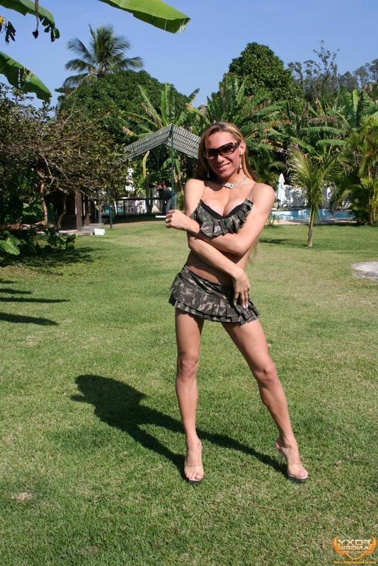 15P Well Endowed Big Boobed Shemale In Hardcore Action