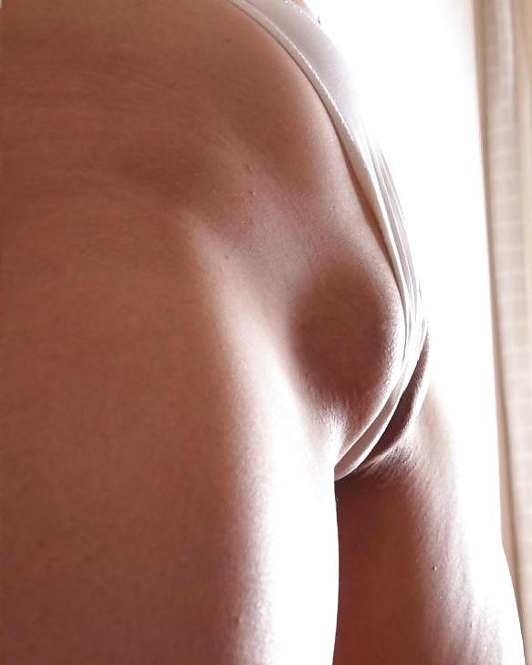25P Camel Toes2