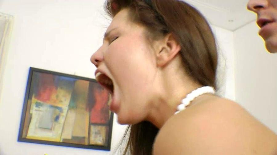 16P Avery gets it in the tight euro pooper of hers