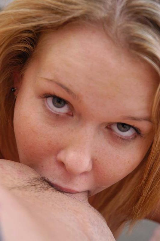 16P Fucking hard the ass of a nasty blonde slut