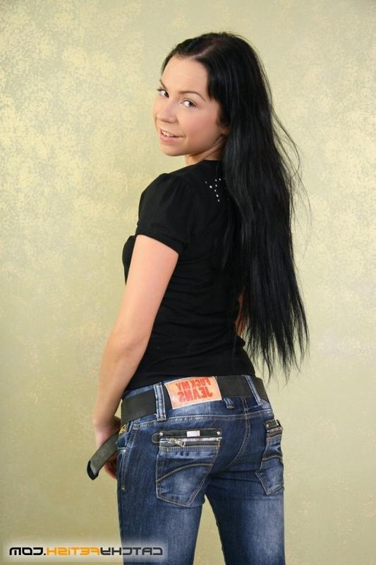 16P Hot teen in tight jeans gets pounded hard in her asshole