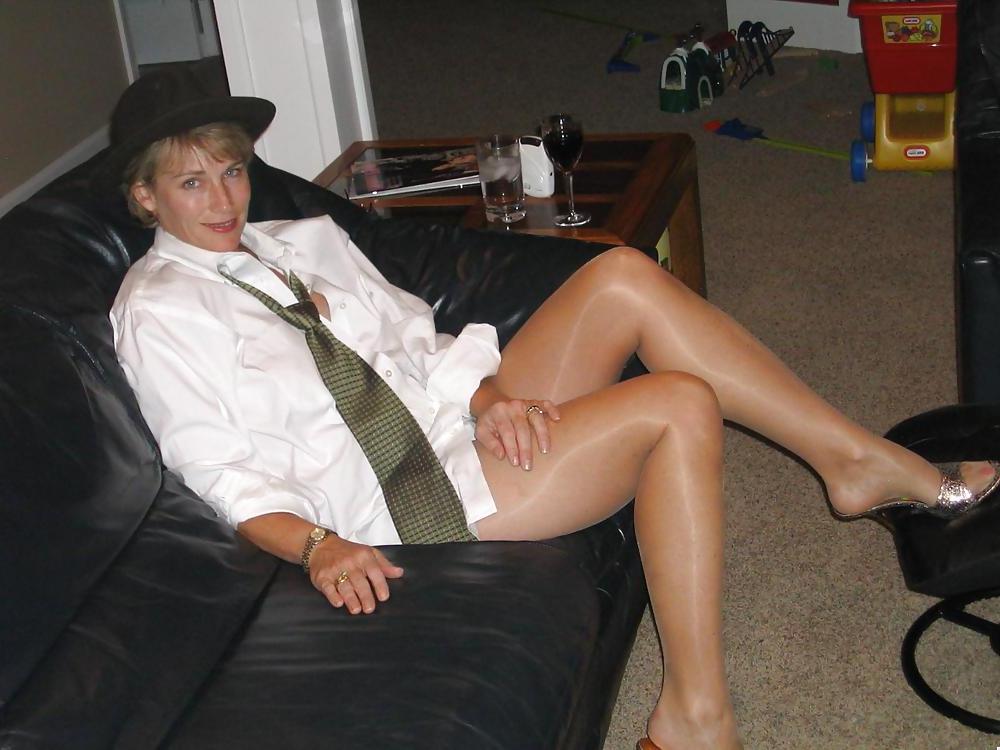 25P Uber hot MILF Housewife 3rd album