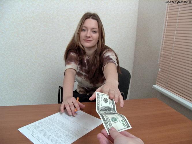 17P Shy amateur lady pays to lose her anal virginity
