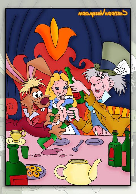 12P Alice getting fucked in wild orgies
