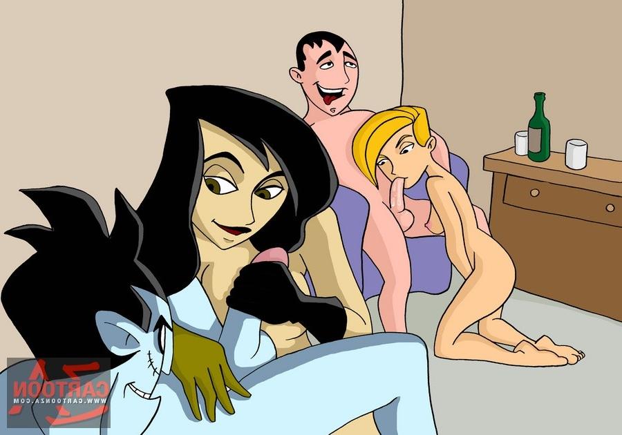 12P Shego coping with huge evil shlongs