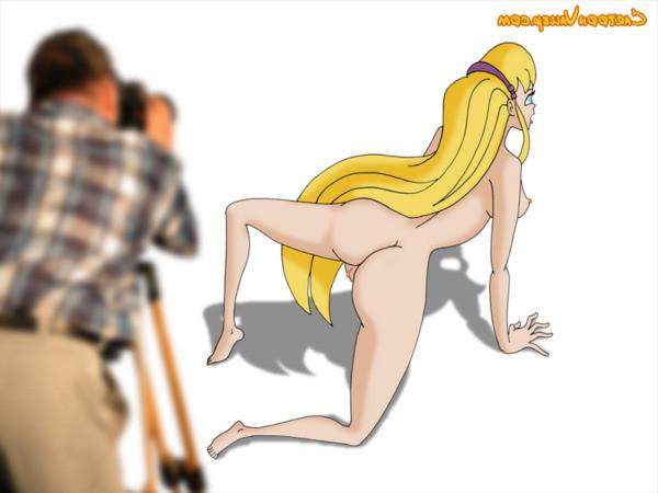 12P Stella Winx poses on a professional photo shoot