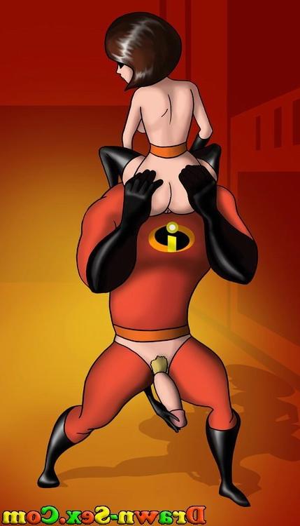 15P Obscene cartoon penetrations of famous superheroes
