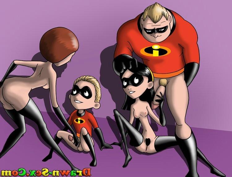 15P Obscene cartoon penetrations of famous superheroes