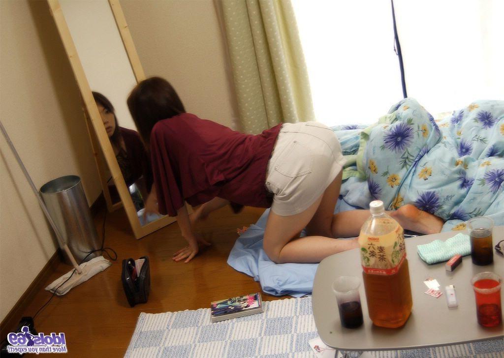 15P Sweet but shy Asian whore Madoka flashes ass