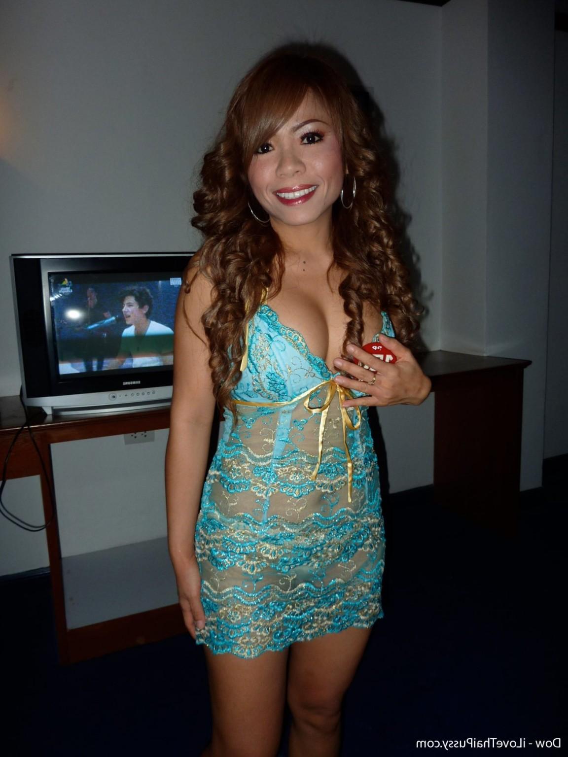 20P Petite Thai Hooker Fucked By A Swedish Sex Tourist On Vacation Asian Slut