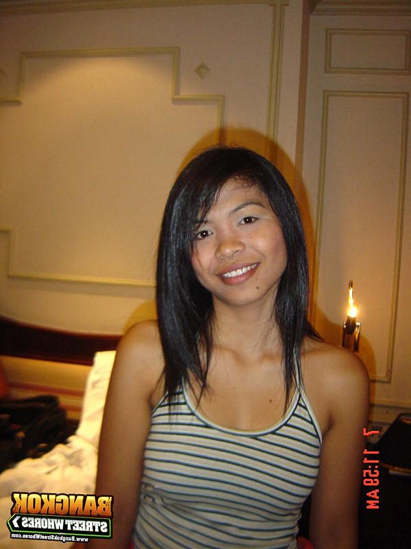 15P Hot and fithy Thailand prostitutes from Bangkok