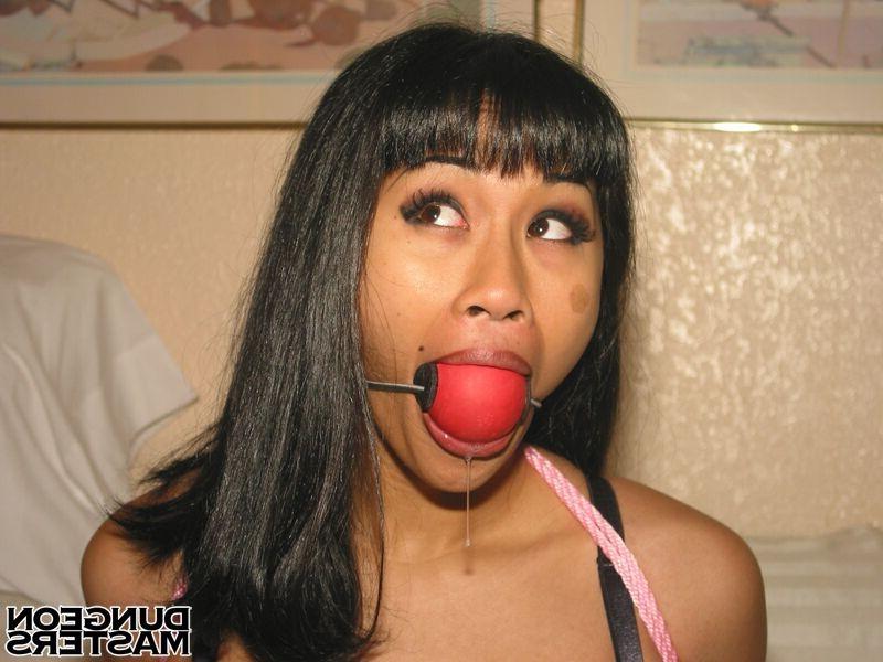15P Dragon Lily gets gagged and sexy body tied up with ropes