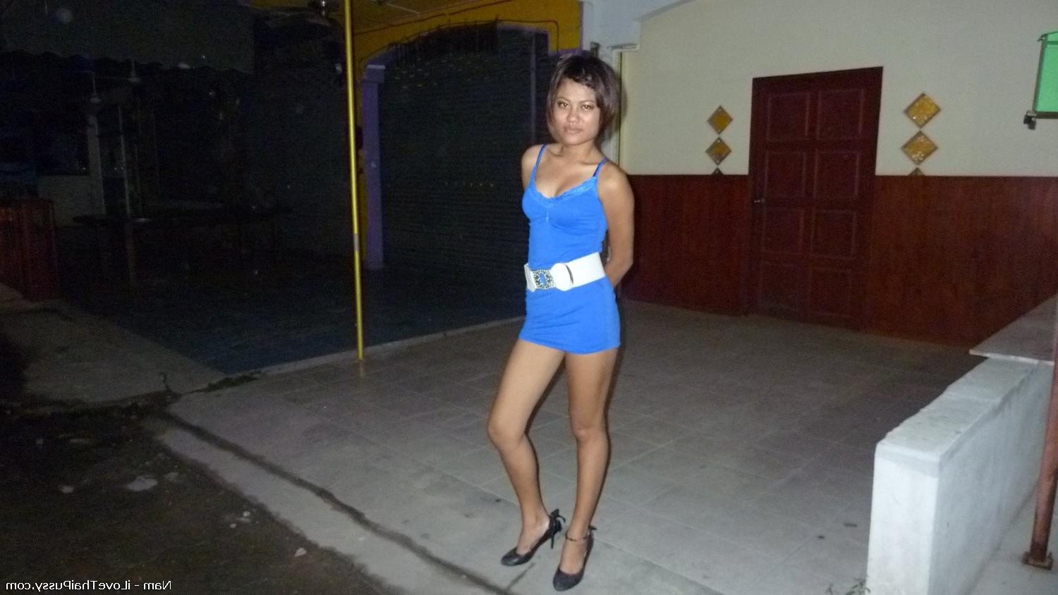 15P Swedish Sex Tourist Penetrates A Hot Thai Bargirl