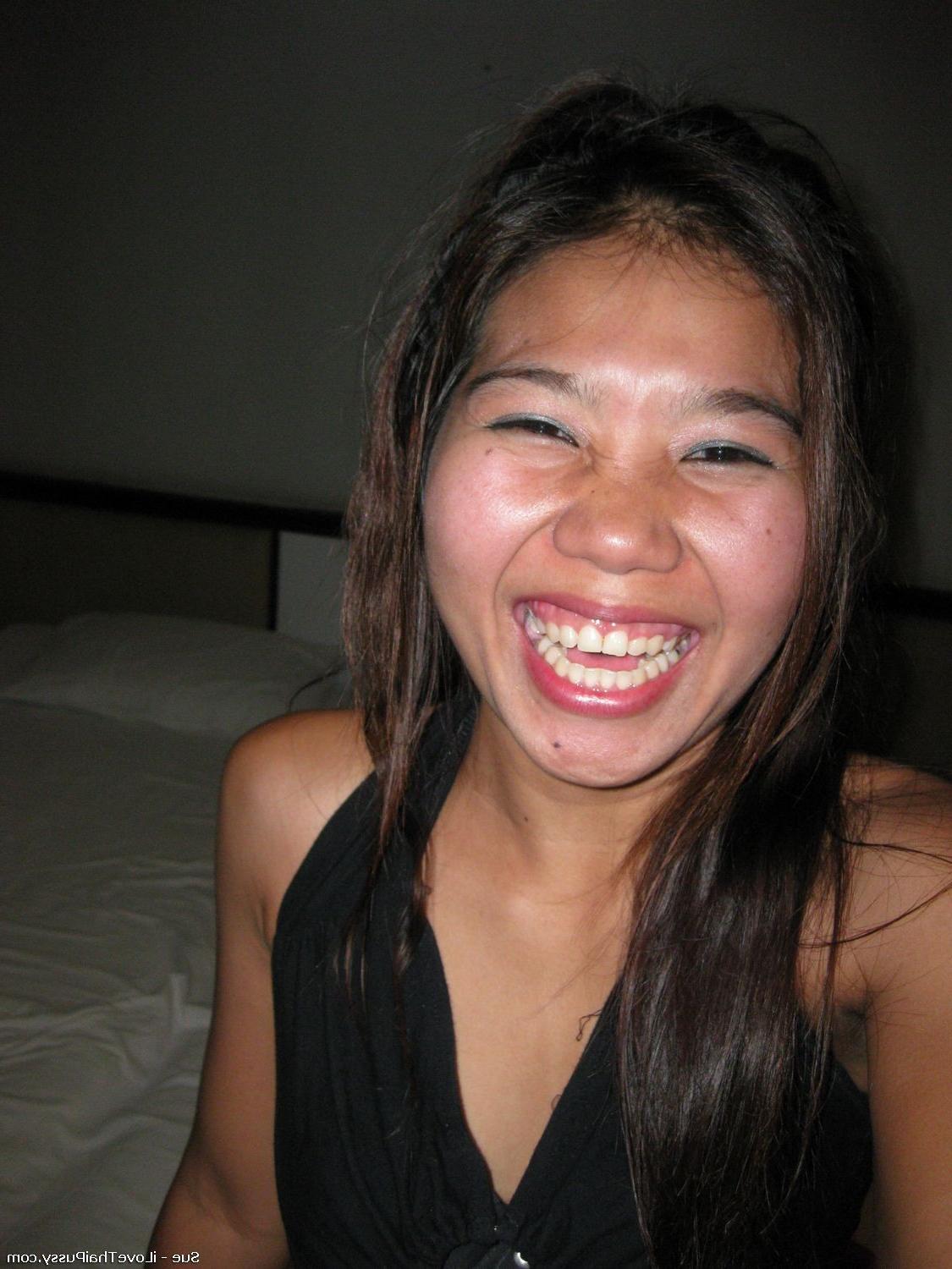 15P Nubile Thai Bargirl Fucked Bareback By A Swedish Sex Tourist