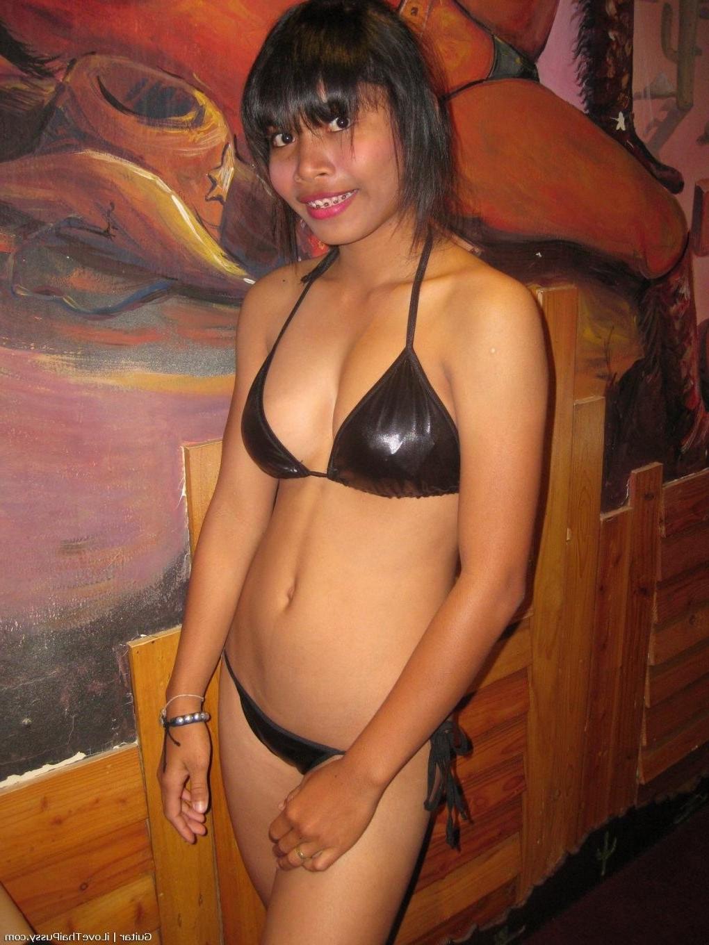 15P Real Pattaya Street Hookers Barebacked By A Swedish Sex Tourist No Condoms